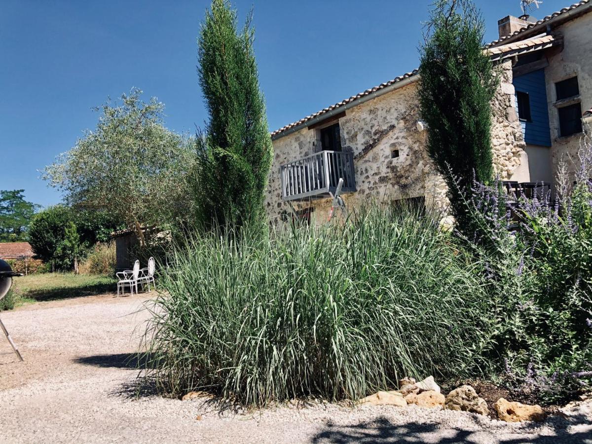 Le Gîte de La Maison des Chats Saint-Amans-du-Pech Extérieur photo