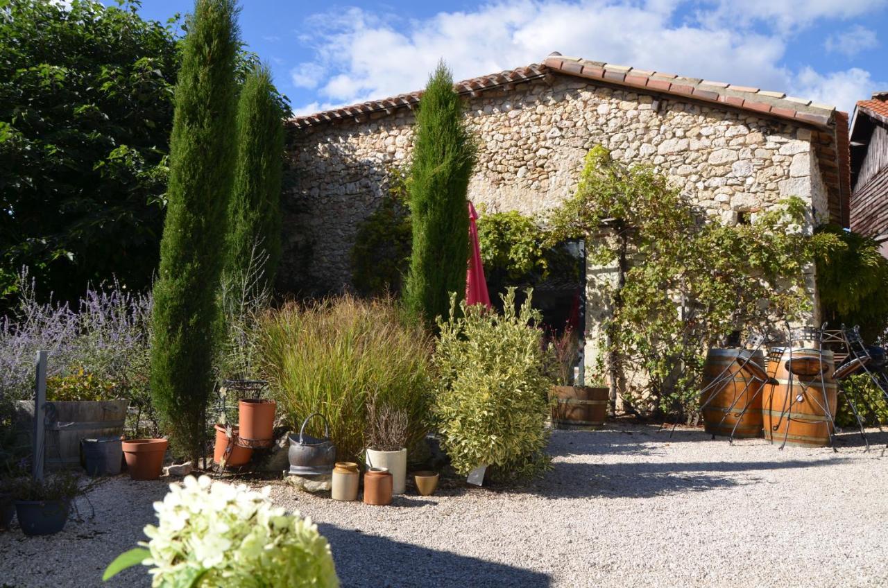 Le Gîte de La Maison des Chats Saint-Amans-du-Pech Extérieur photo